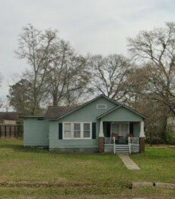 Foto principal - 519 S College Ave
