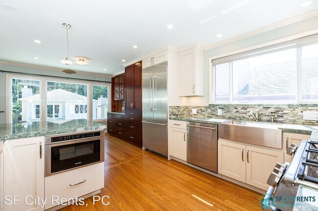 Building Photo - 3 br, 2 bath House - 32 Forest Knolls Dr.