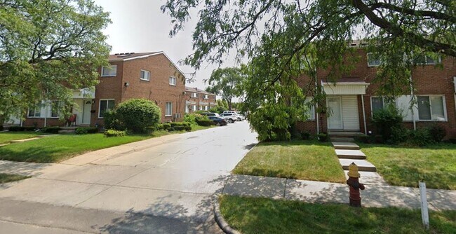 Building Photo - 3124 E Lafayette St