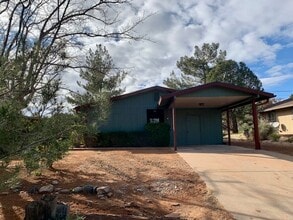 Building Photo - 35 Yucca Dr