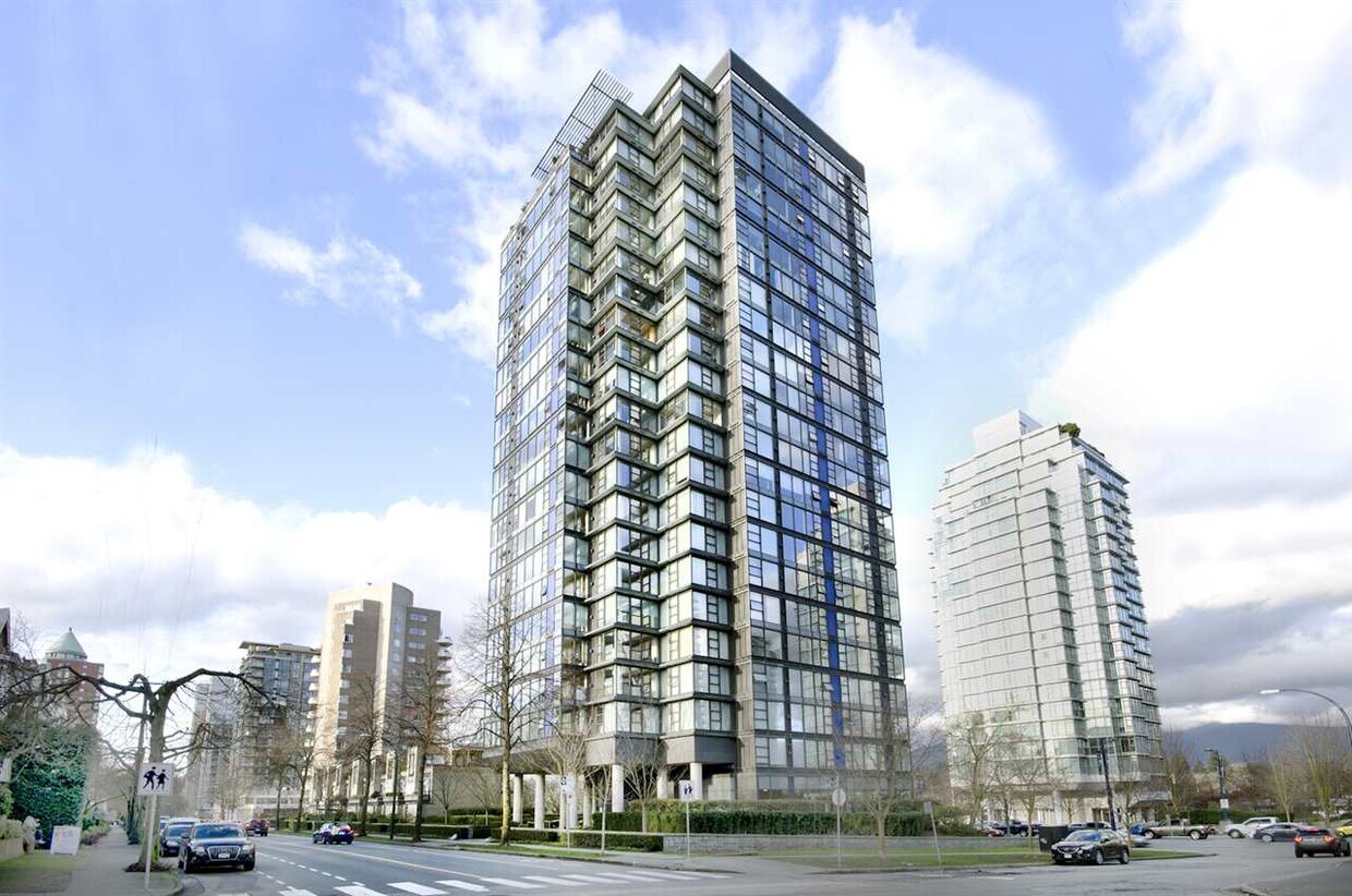 Photo principale - 1723 Alberni St