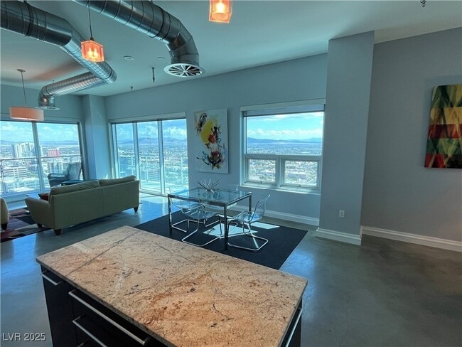 Building Photo - 200 Hoover Ave