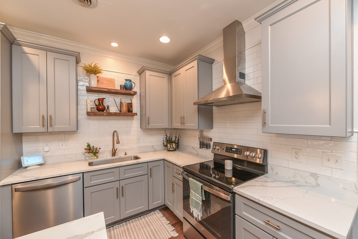 Foto principal - 116 Fairmont Pl