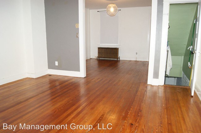 Foto del edificio - 2 br, 1 bath House - 718 E 36th Street