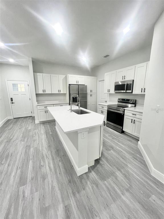 Building Photo - 5 Fisher Pl Dr