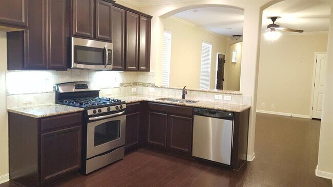 Foto del edificio - 14001 Avery Ranch Blvd