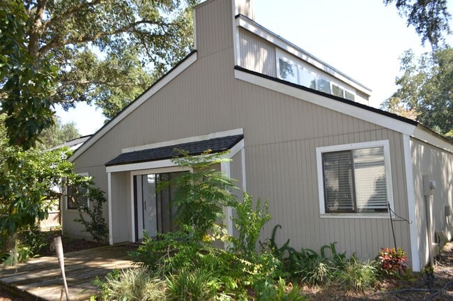Building Photo - Location, Location! St Johns County, home ...