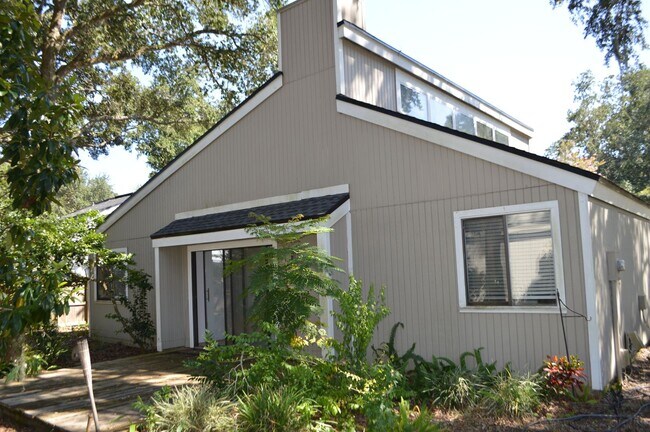 Foto del edificio - Location, Location! St Johns County, home ...