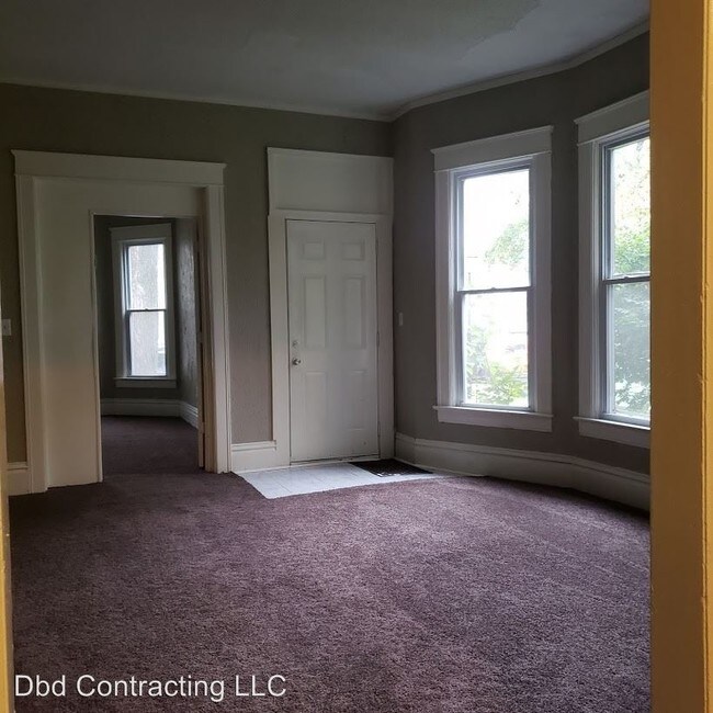 Foto del edificio - 3 br, 2 bath Apartment - 820 Walnut
