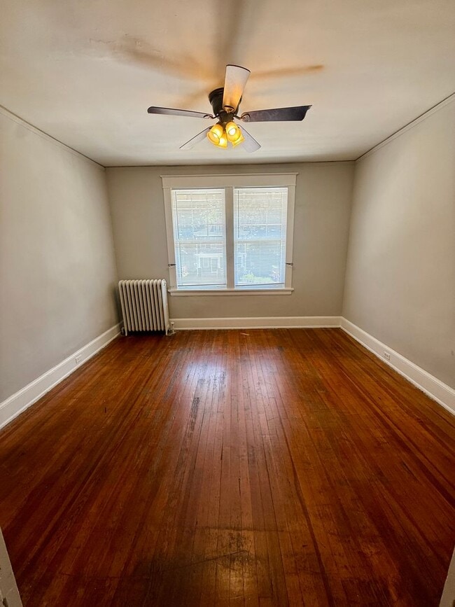 Photo - 3310 Barton Ave Apartment