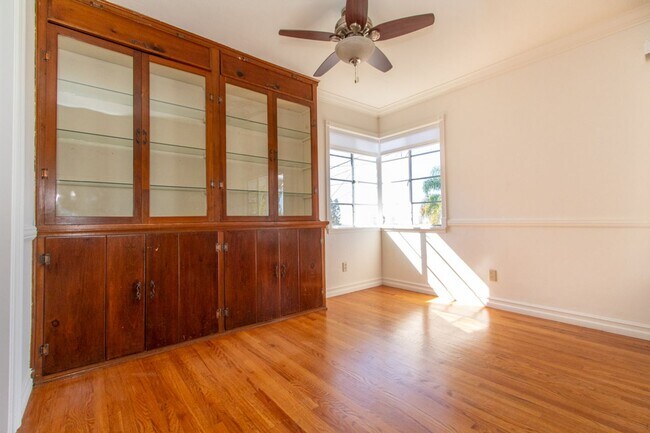 Building Photo - 3 Bed / 2 bath House in El Cerrito With Vi...