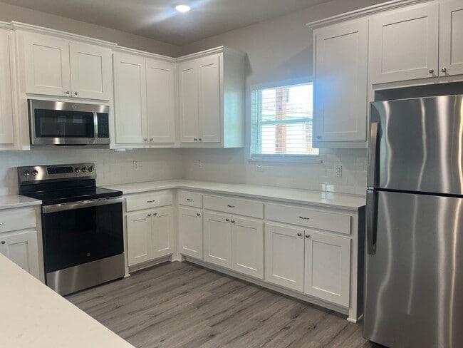 Photo - 2853 S Hills Ave House