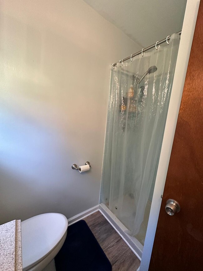 Master Bath - 3601 Adirondack Ct
