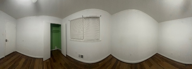 Photo - 8xxx Barrett Pl House