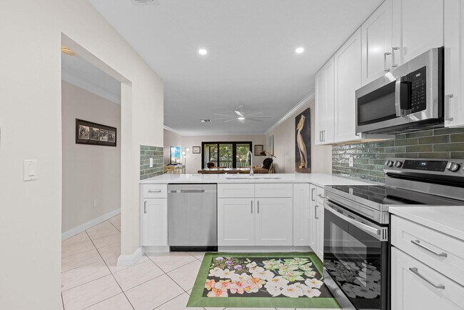 Foto del edificio - 9193 Pecky Cypress Ln