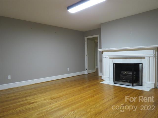 Building Photo - 21115 Catawba Ave