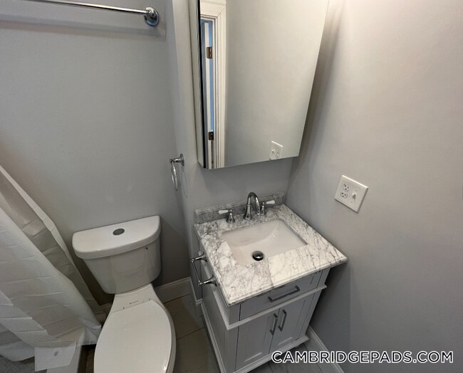 Foto del edificio - 372 Oxford St