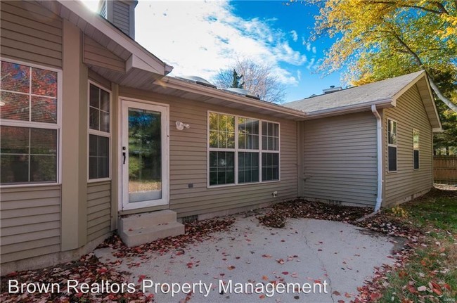Foto del edificio - 1018 Timber Creek Ln