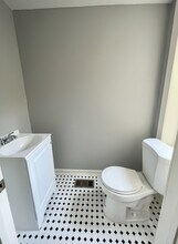 Building Photo - 2515 N Lee St