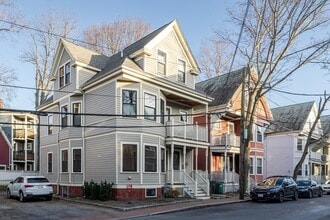 Building Photo - 16 Traymore St