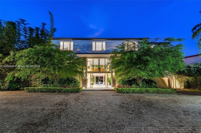 Building Photo - 481 S Mashta Dr