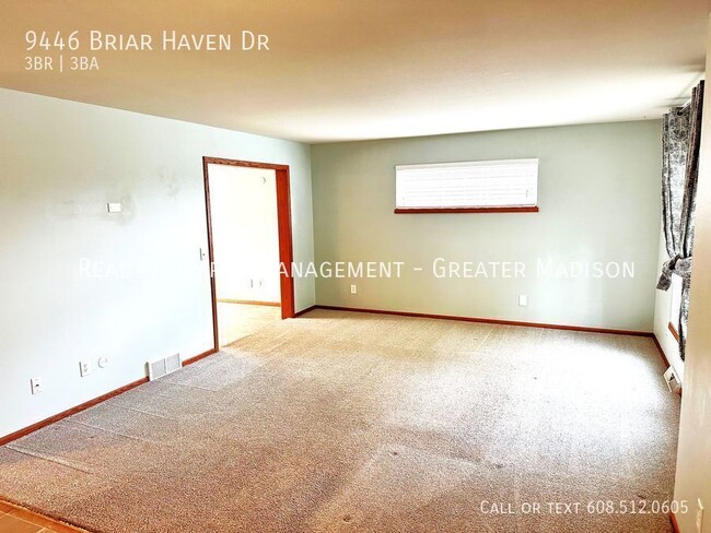 Building Photo - 9446 Briar Haven Dr