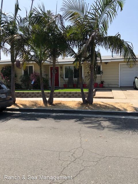 Primary Photo - 2 br, 1 bath House - 325 Kelly St.