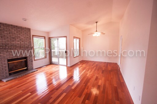 Building Photo - 11836 SE Home Ave