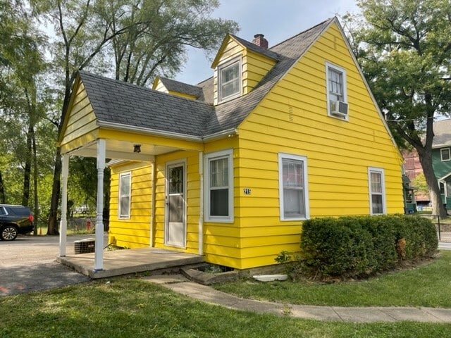 Primary Photo - 215 Melrose Ct