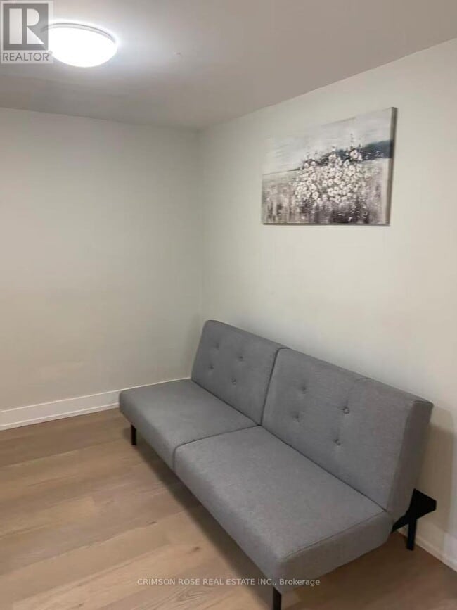 Photo du bâtiment - 502 Brookside Dr