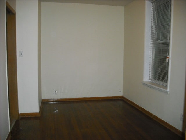 Photo - 3355 N Troy St