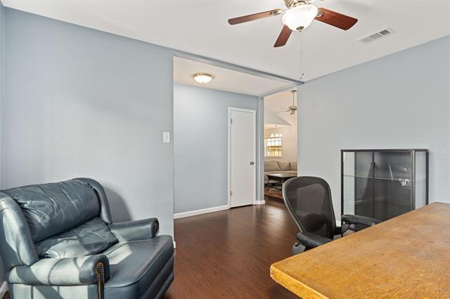 Building Photo - 2704 Springlake Ct
