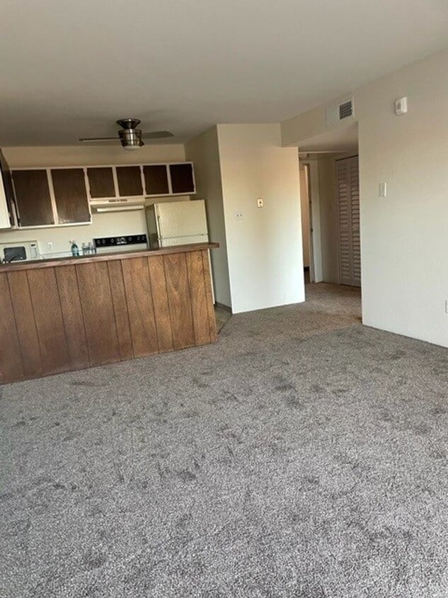 Photo - ONE BEDROOM IN GUNBARREL- ALL UTILITIES INCLUDED 5120 Williams Fork Trail #103