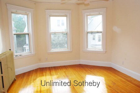 Primary Photo - 70 Weld Hill St