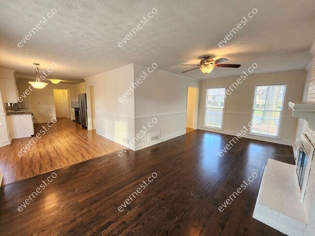 Foto del edificio - 1438 Fieldgreen Overlook