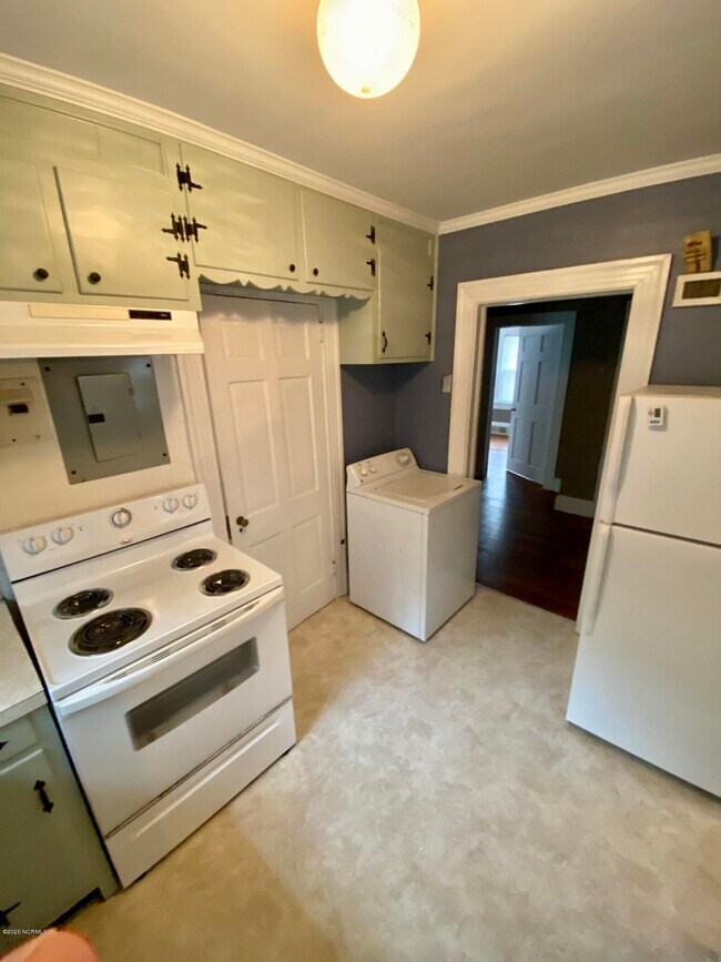 Foto del edificio - 109 N Woodlawn Ave