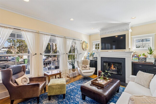 Foto del edificio - 38 Baycrest Ave