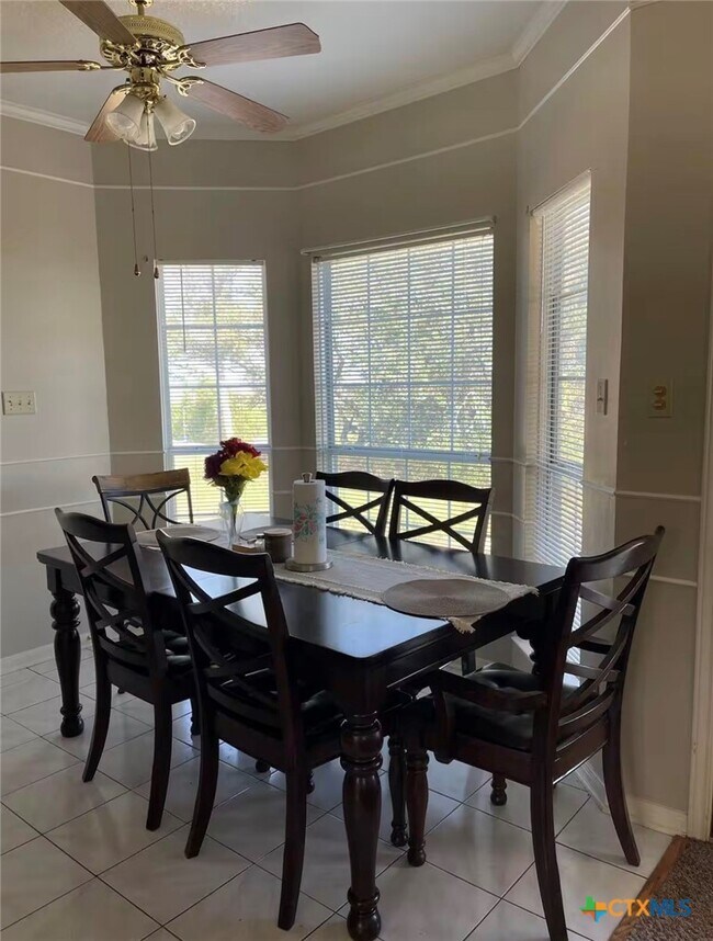 Foto del edificio - 1915 Sutton Pl