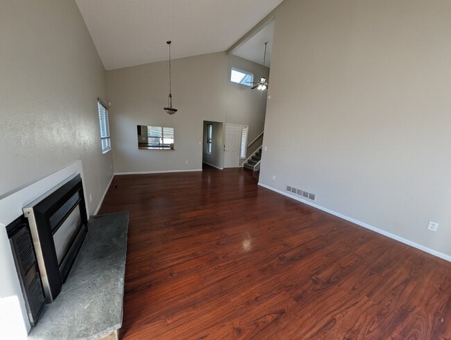Building Photo - "Spacious 4-Bedroom Retreat in Centennial – Your Perfect Family Home Awaits!"