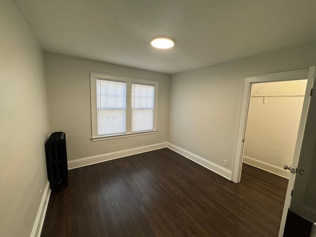 Foto del edificio - 2 Bedroom West Hartford