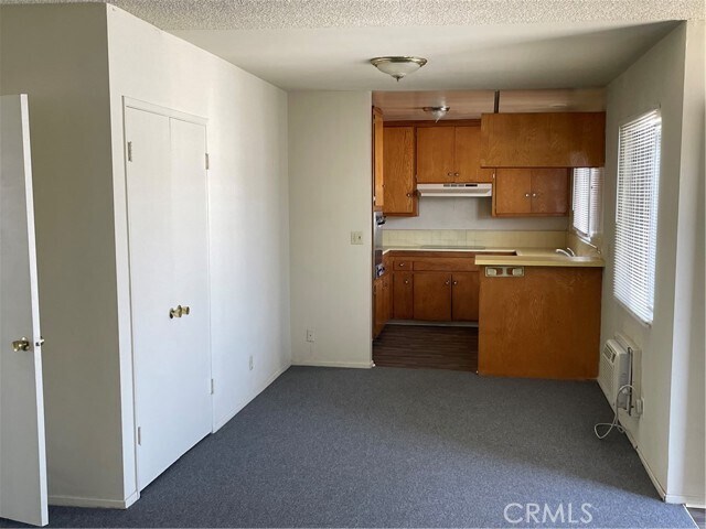 Foto del edificio - 626 S Sierra Vista Ave