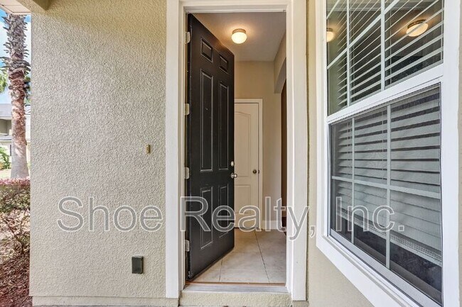 Building Photo - 4220 Plantation Oaks Blvd