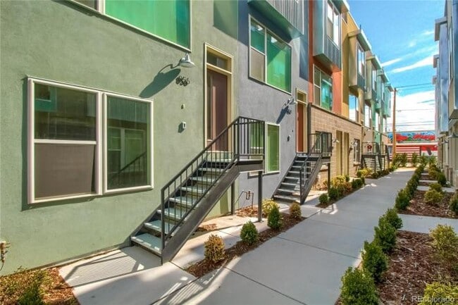 Building Photo - 2 bedroom in Denver CO 80204
