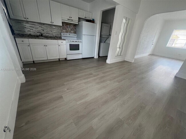 Foto del edificio - 1326 SW 6th St