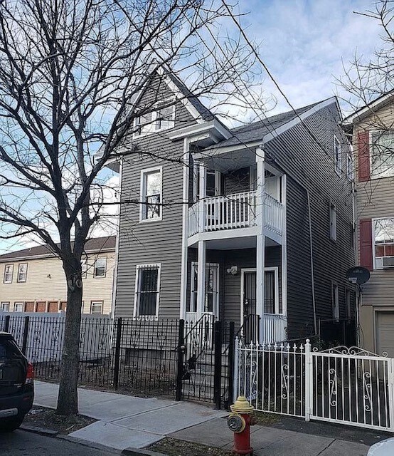 171 Godwin Ave Unit 3rd Floor, Paterson, NJ 07501 Apartments in