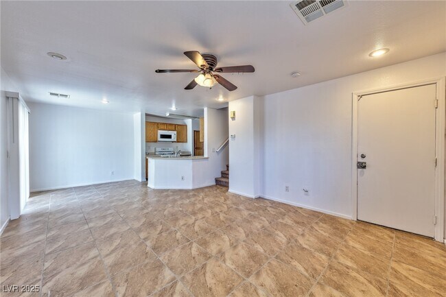 Foto del edificio - 9979 Keephills St