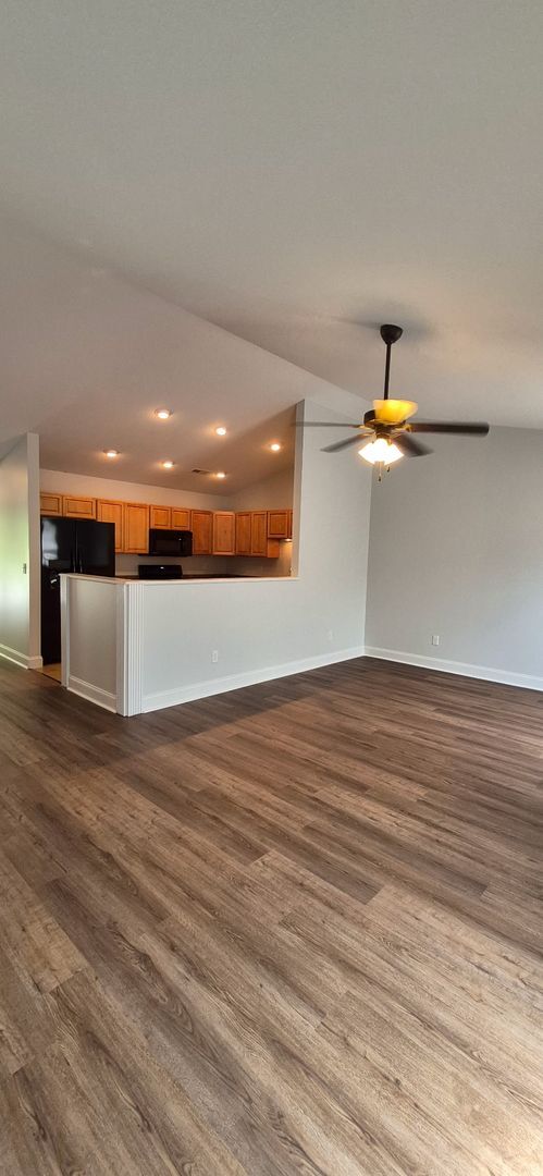 Foto del edificio - Updated 2br/2ba condo in the heart of West...