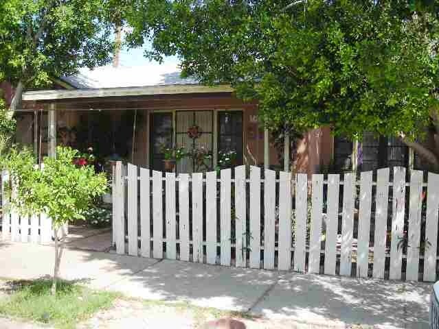 Building Photo - 228-242 W 5th St