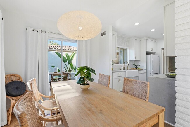 Foto del edificio - 7021 Estrella de Mar Rd