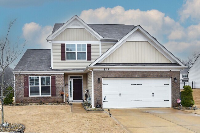 Foto del edificio - 128 Suggs Mill Dr